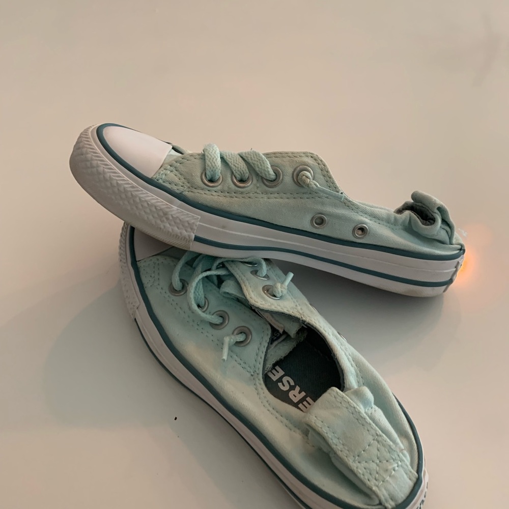 Converse - Picture 2 of 2